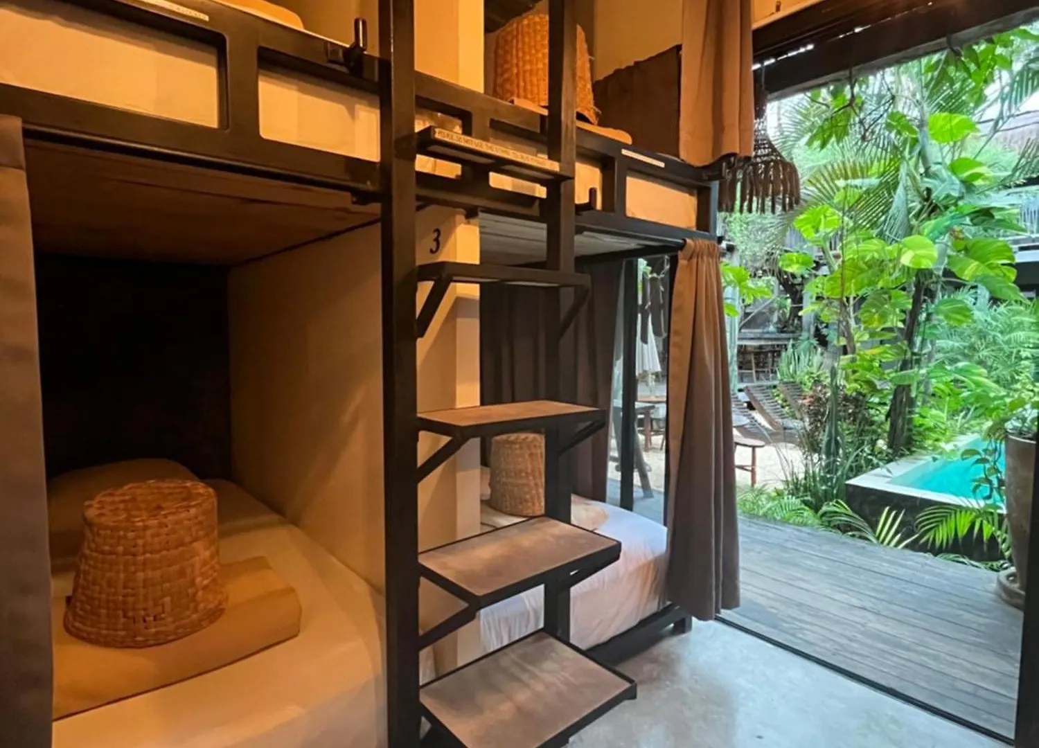 Meteora Stay & Coffeehouse Tulum Ostello