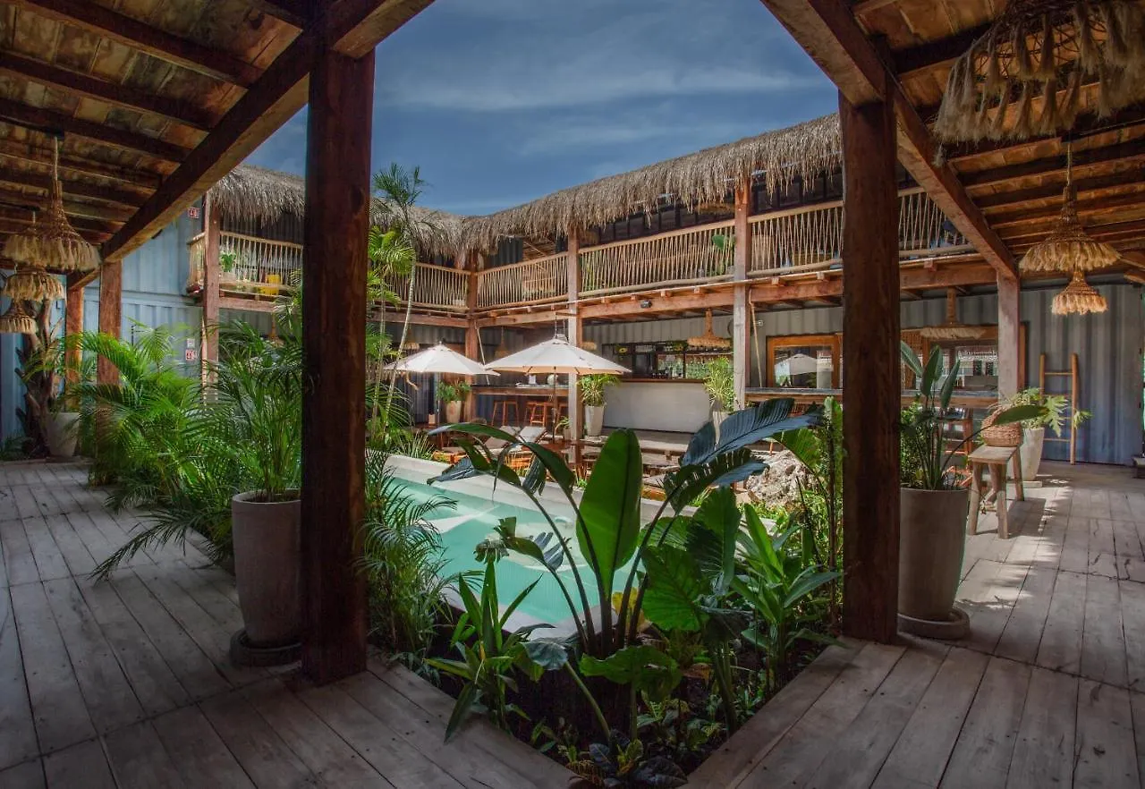 Hostel Meteora Stay & Coffeehouse Tulum