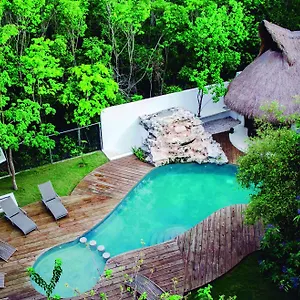 https://coco-village-tulum.quintano-roohotels.com