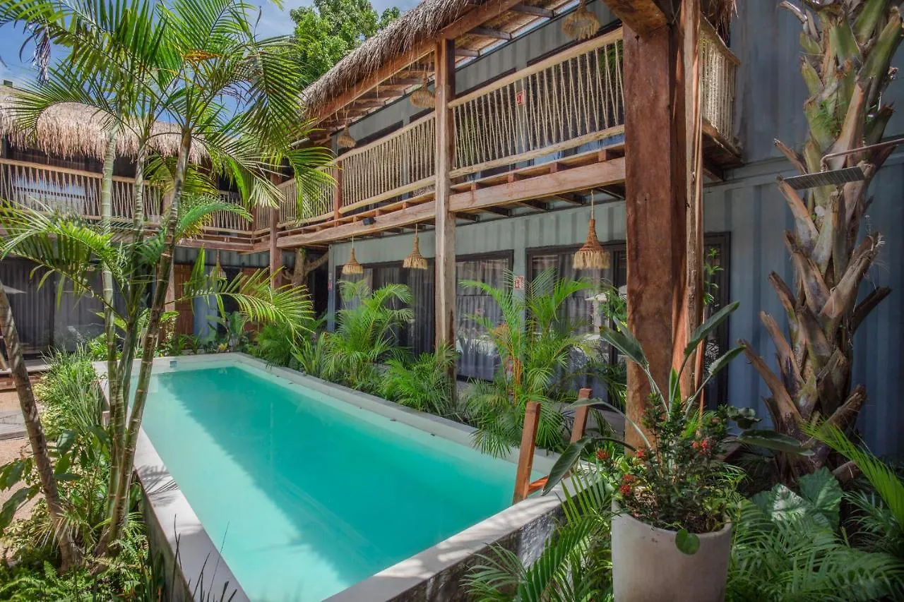 Meteora Stay & Coffeehouse Tulum