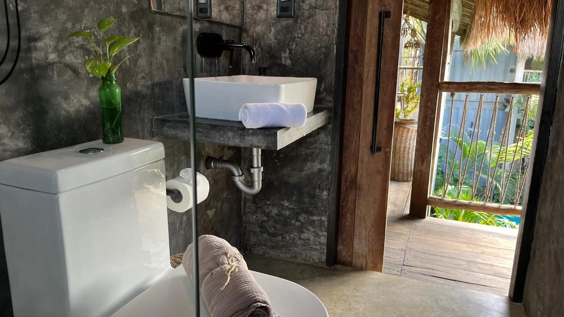 Meteora Stay & Coffeehouse Tulum Mexikó