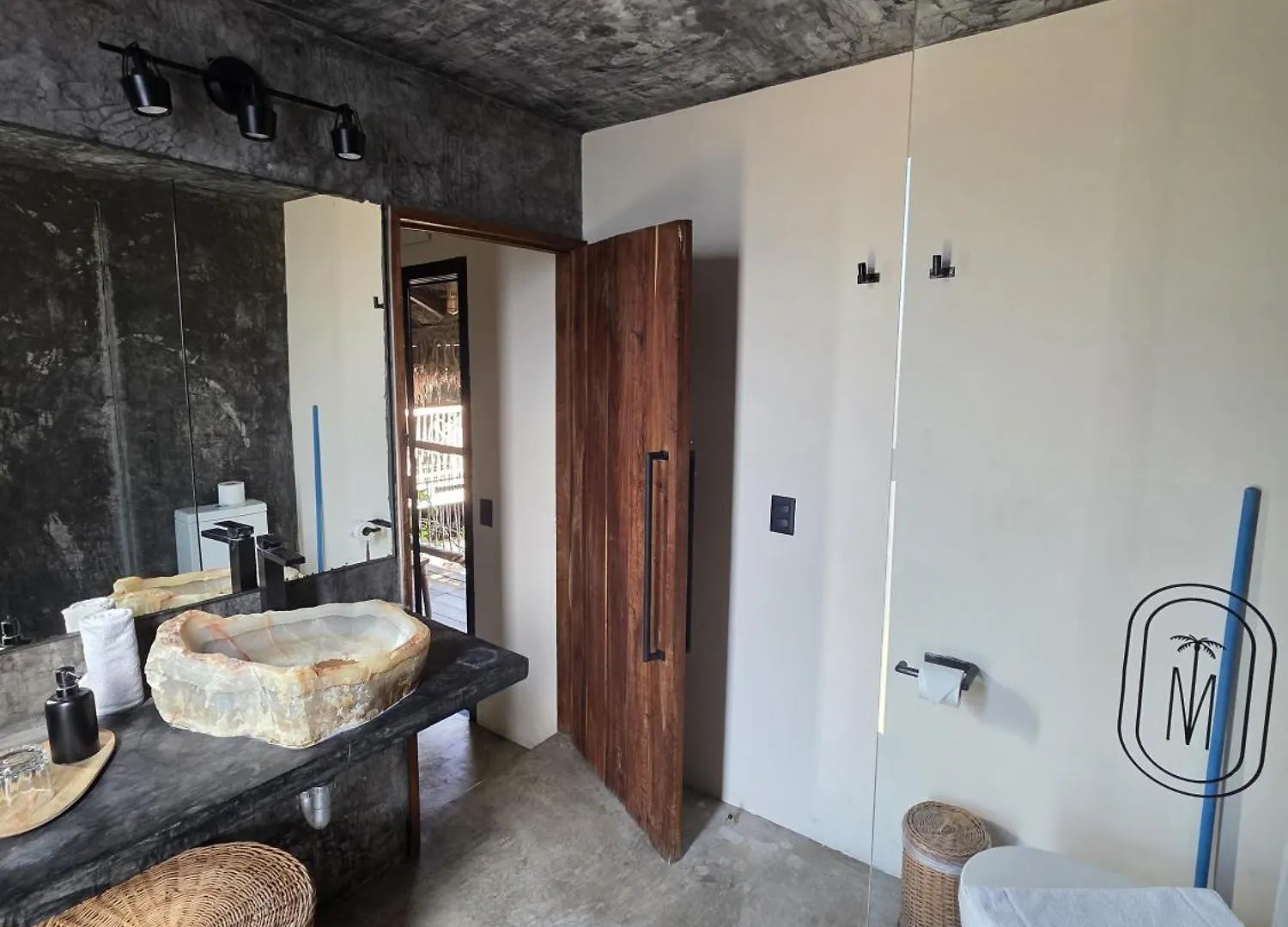 Meteora Stay & Coffeehouse Tulum México